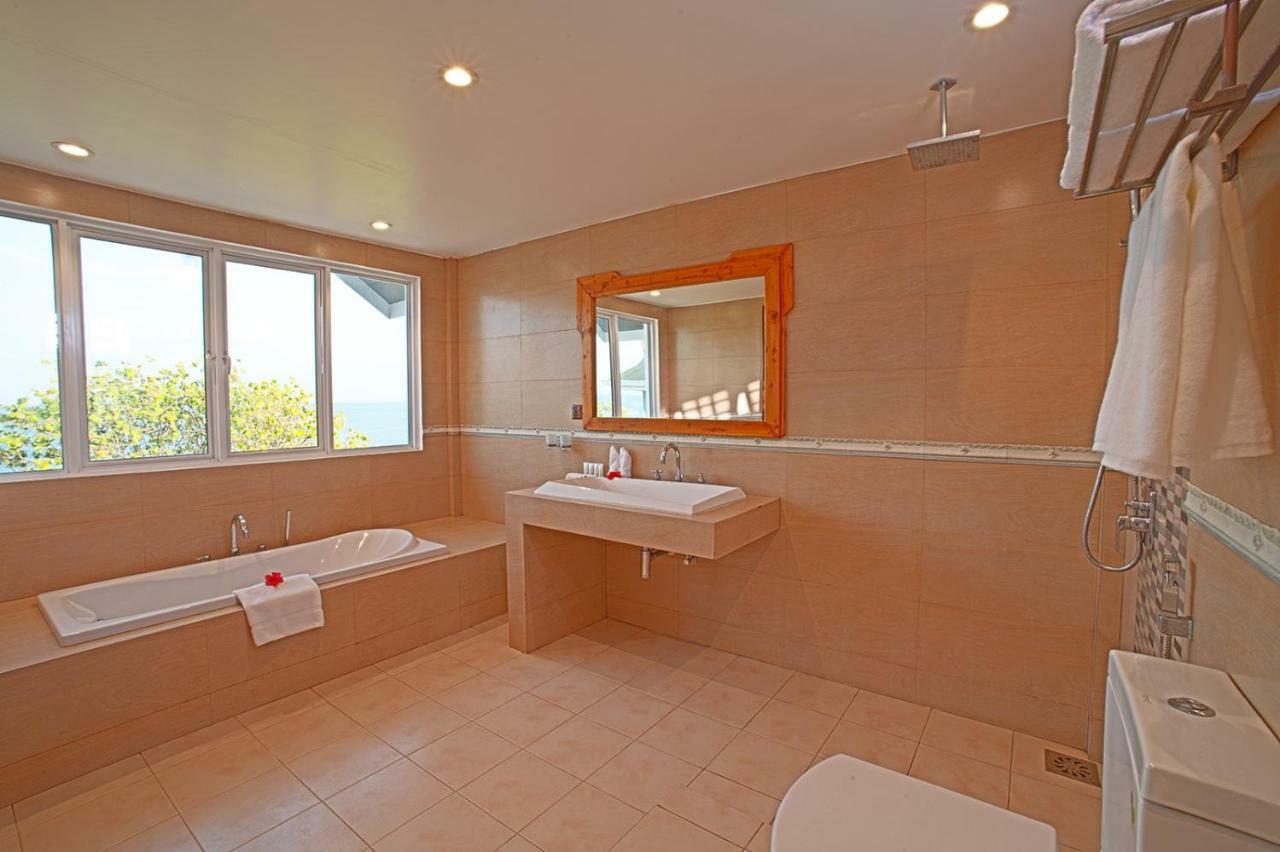 Ocean Village Maldives Holhudhoo Exterior photo